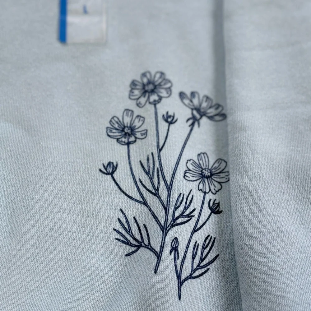 Zoe + Liv Dream Blue Light Blue Snap-Front Pullover - Picture 5 of 6